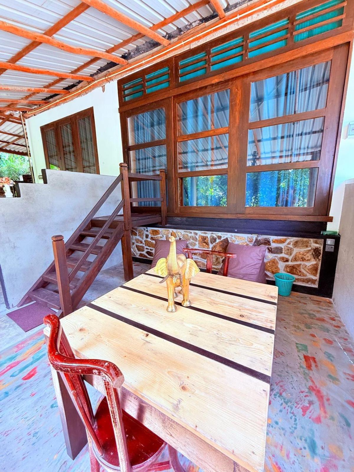 Sky Garden Ella Apartment Exterior foto